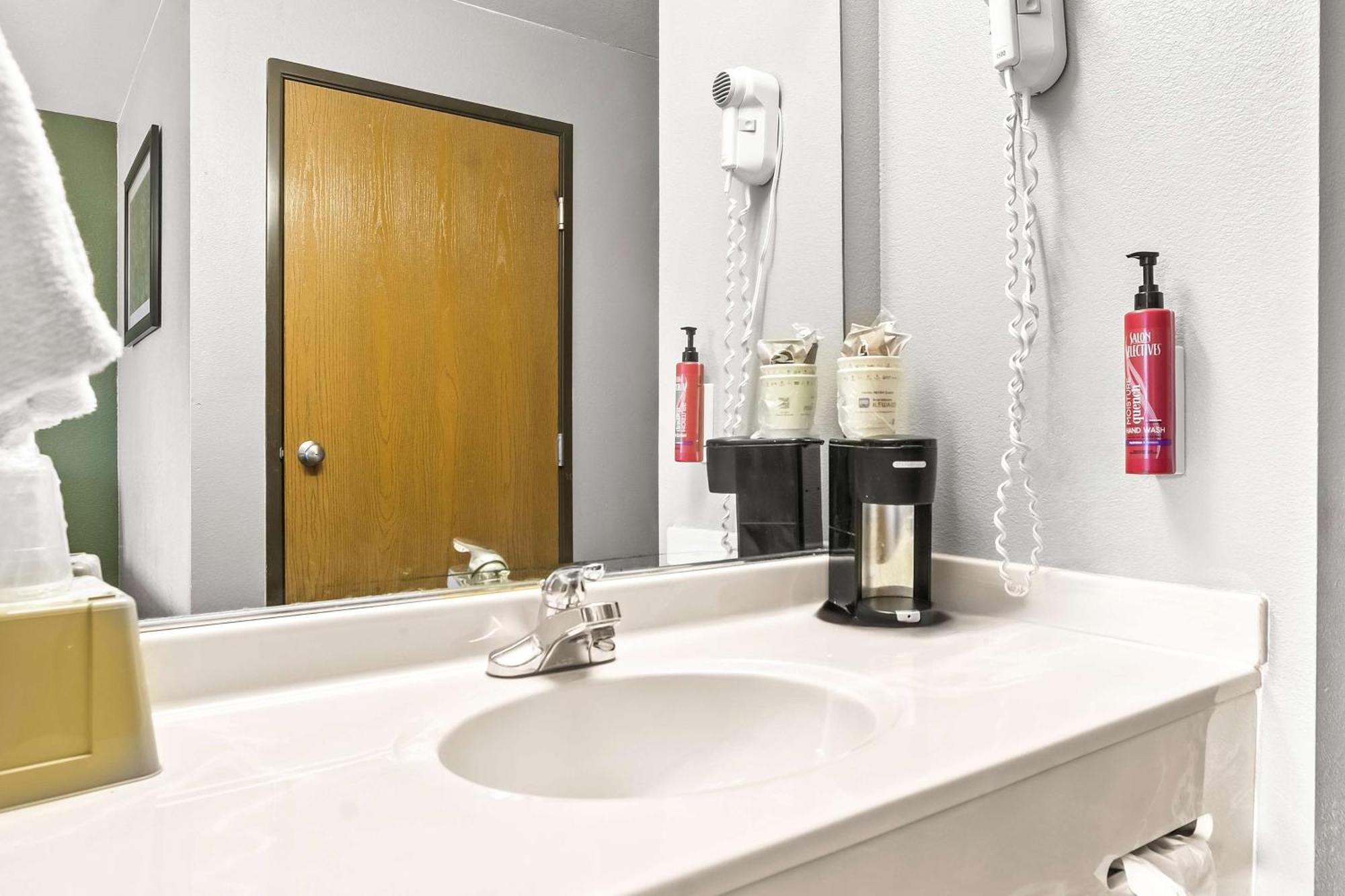 Surestay Plus Hotel By Best Western Bettendorf Exteriör bild